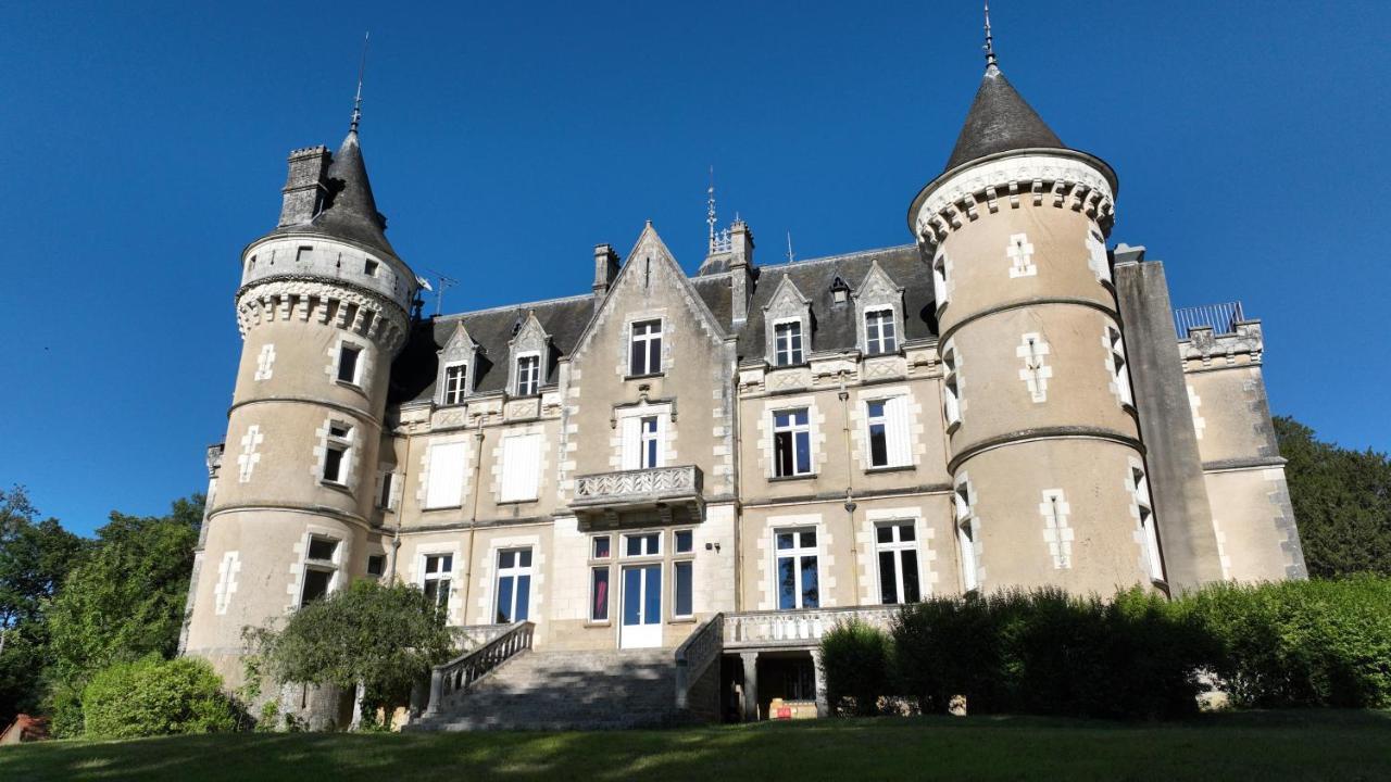 Chateau De La Rose Cluis Экстерьер фото